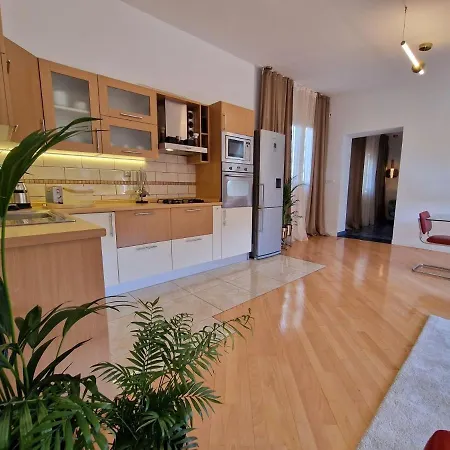 Luxury Luft Center Apartment *