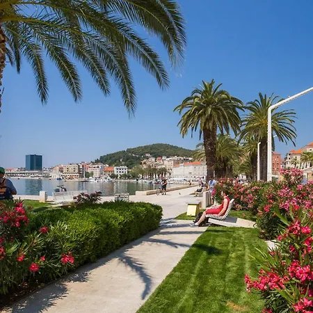 Apartment Luxury Luft Center