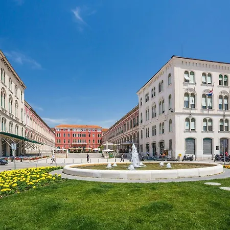 Luxury Luft Center Lägenhet