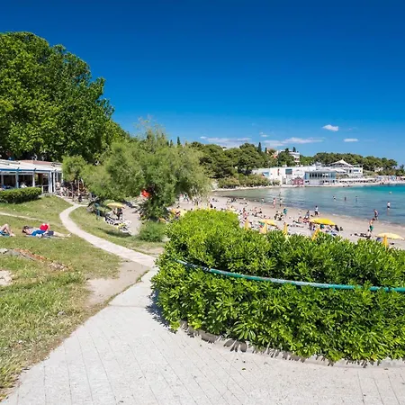 Luxury Luft Center Split