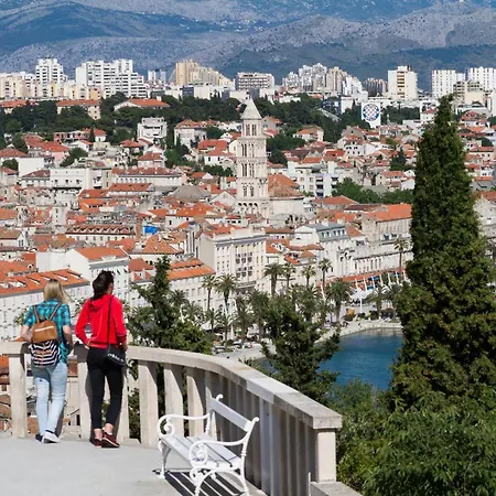 Luxury Luft Center Appartement *